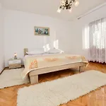 Apartment Jadranka Bibinje