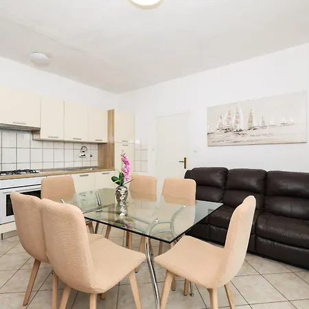 Apartment Jadranka *